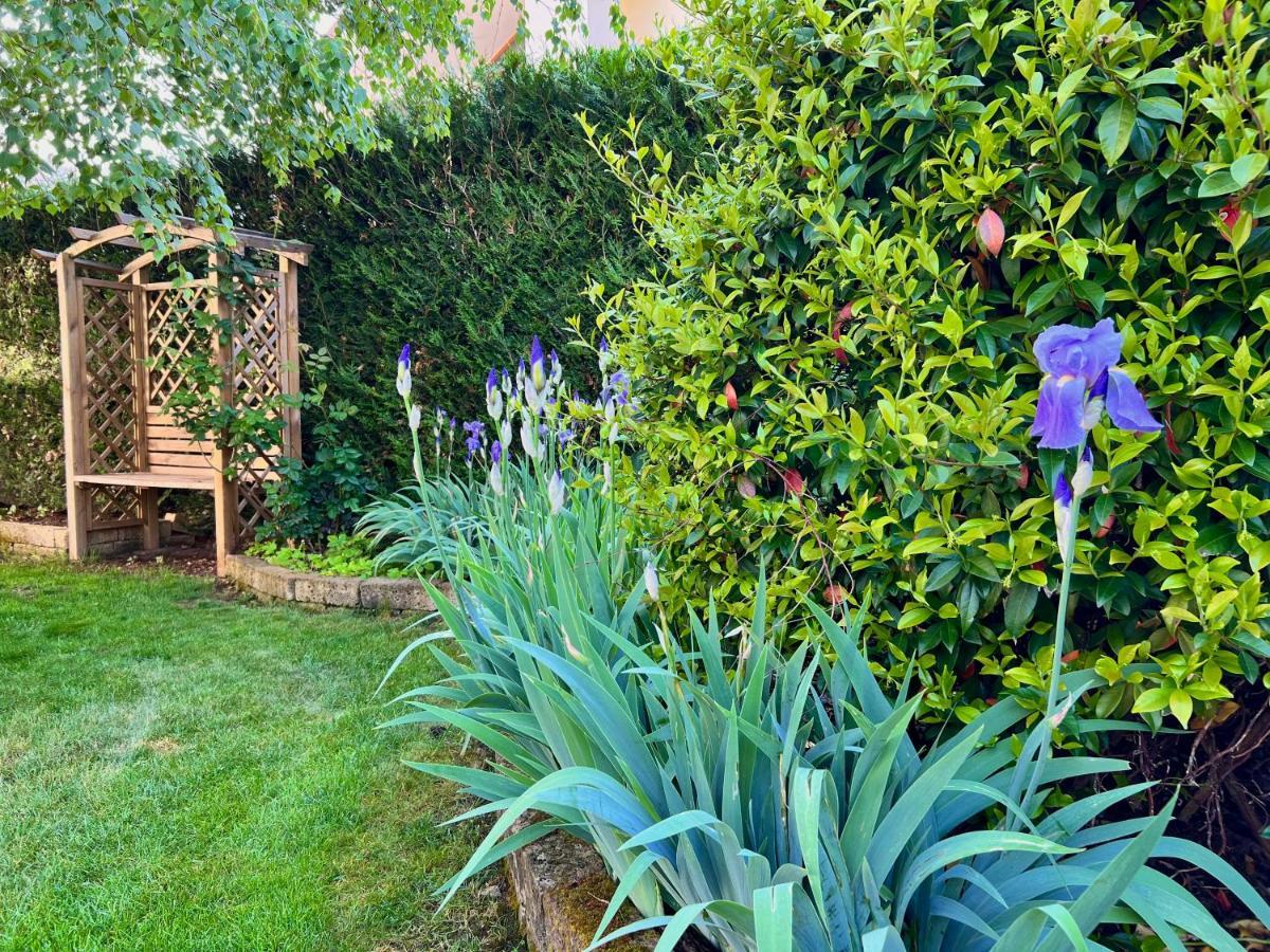 La Finestra Sul Giardino - B&B Cavedine Eksteriør bilde