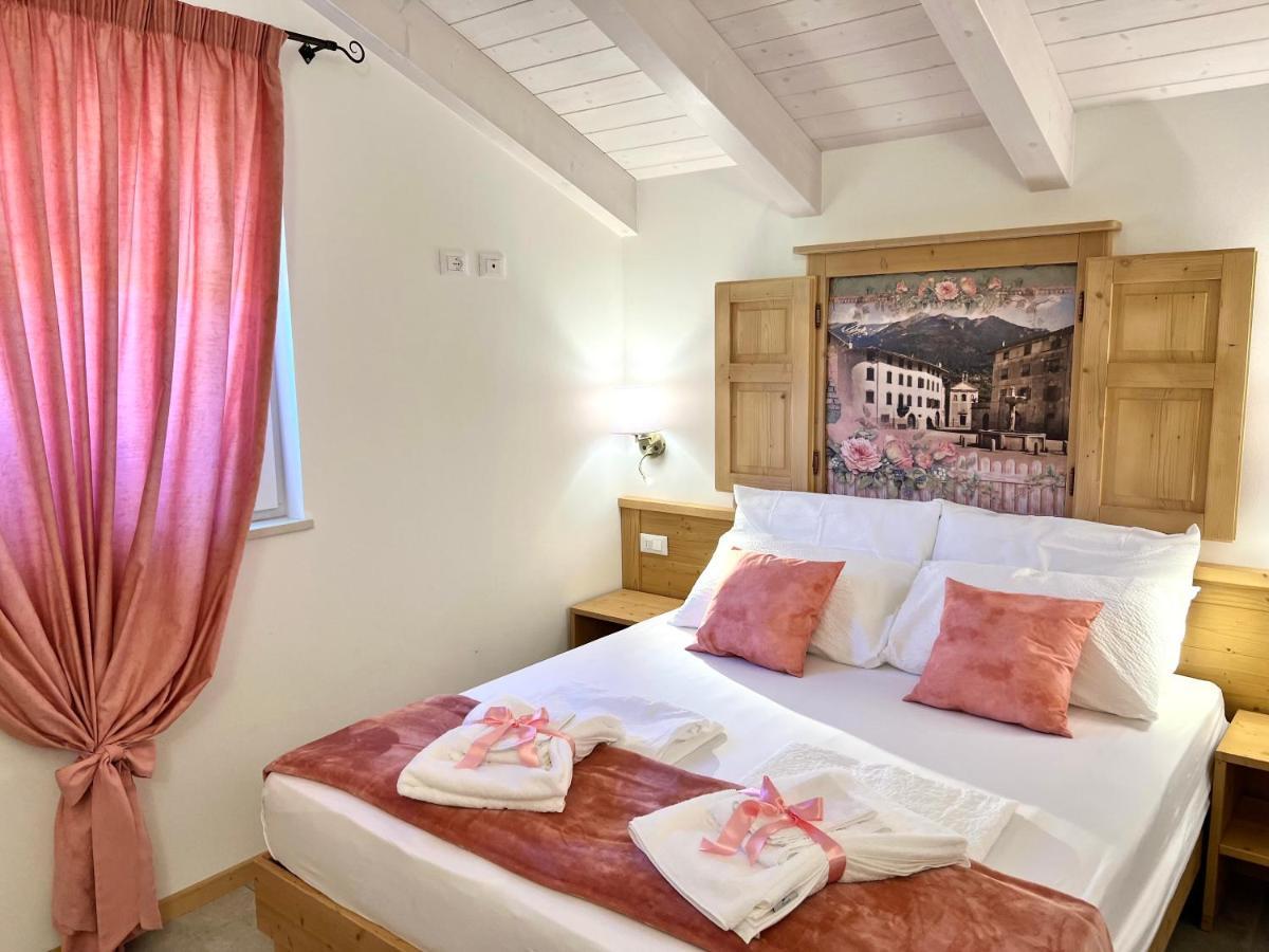 La Finestra Sul Giardino - B&B Cavedine Eksteriør bilde